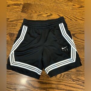 Nike Fly Crossover Basketball Shorts